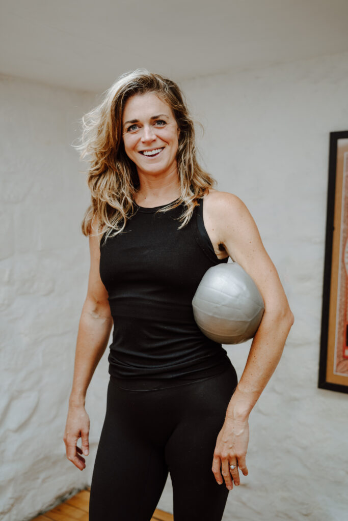 Posture Ellie with Pilates Ball